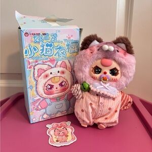 Baby Three Kitten Wardrobe Vinyl Plush Pendant Confirmed Box